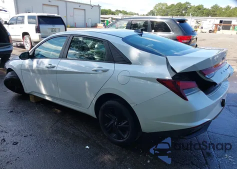 2022 Hyundai Elantra Sel z USA, uszkodzony, nr VIN 5NPLS4AG4NH054812